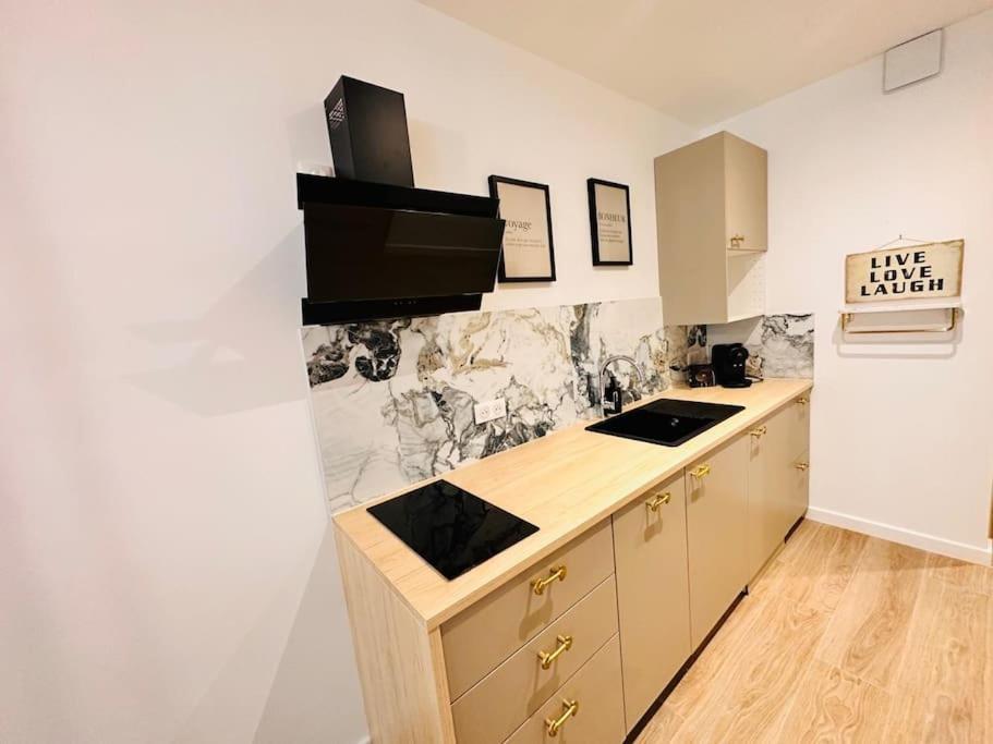 Les Appartements De Nana 2 - T2 Hypercentre, Rue Meynadier, Palais & Plage, Clim, Wifi 칸느 외부 사진